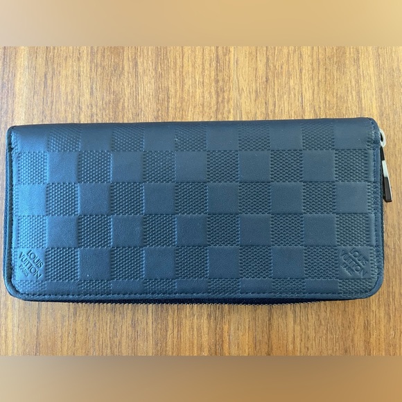 Louis Vuitton Zippy Wallet Vertical - Picture 2 of 13